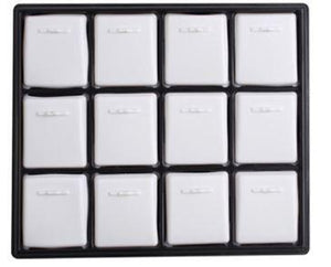 Tray with White Pads for 12 Pendant 210191